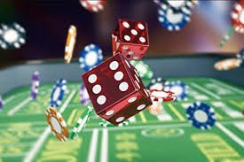sio2 togel app home screen showing live casino tables and sportsbook odds